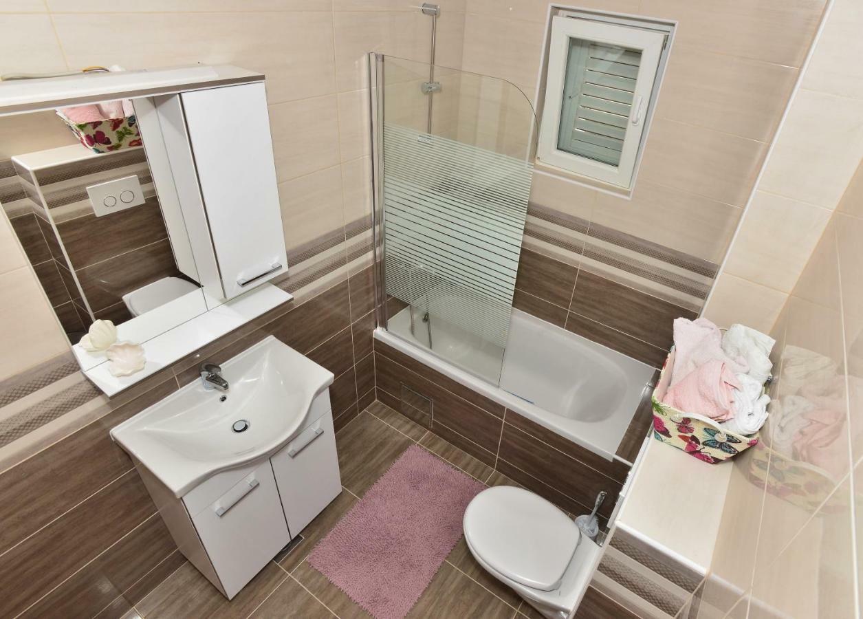 Apartman Dominik Makarska Exterior photo